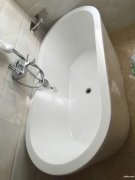 上海长宁区虹桥浴缸漏水维修、澳金浴缸维修