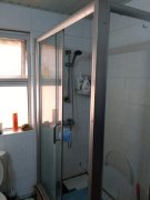 加枫淋浴房维修、上海加枫淋浴房移门老式滑轮更换维修
